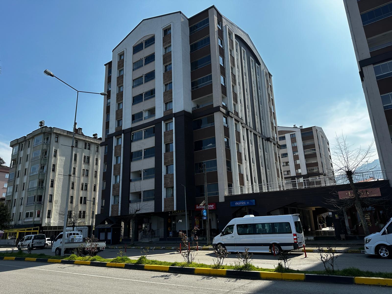 MABEL'DEN ÇARŞI MERKEZİ TOKİ'DE SATILIK ÖN CEPHE 3+1 DAİRE